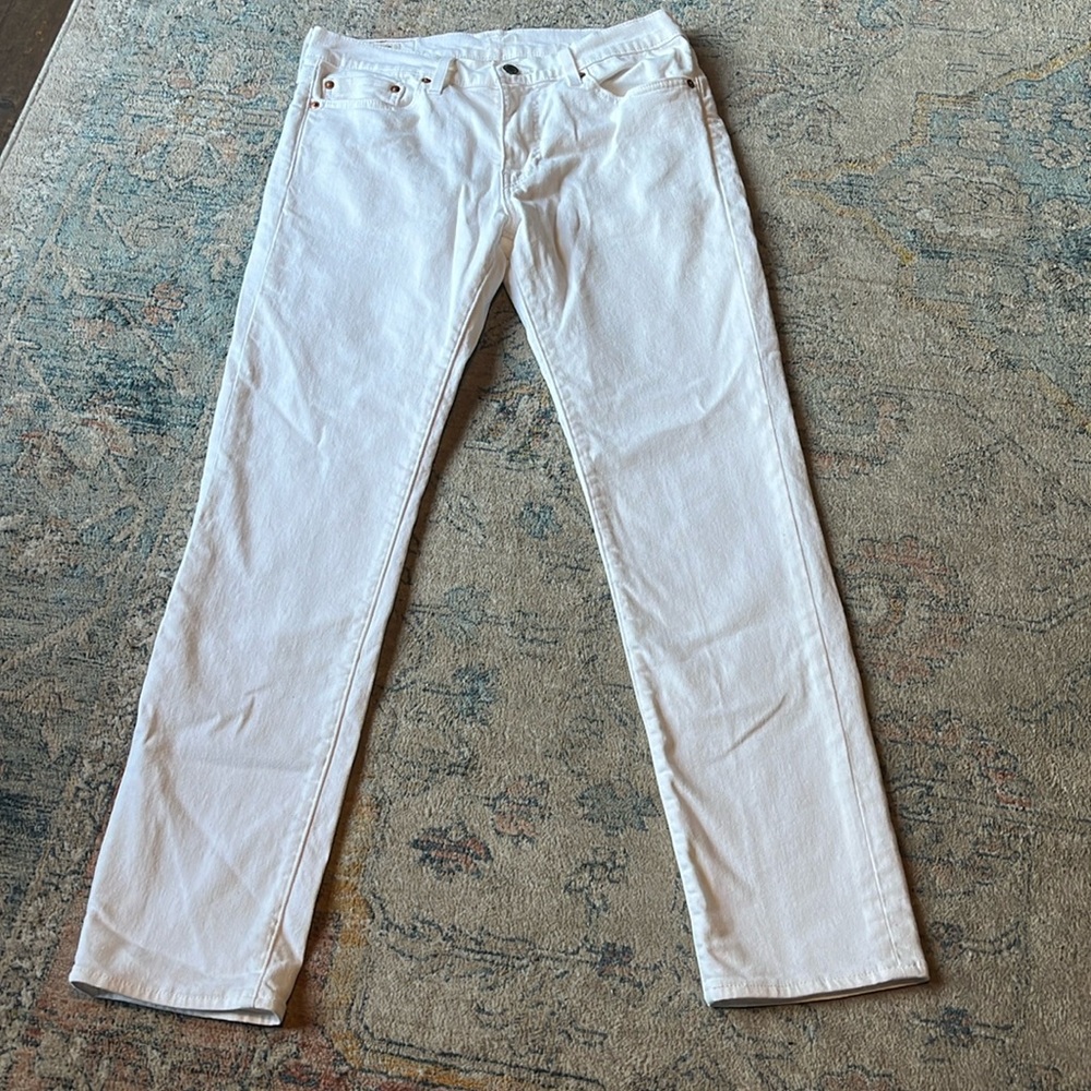 Men’s Levi jeans